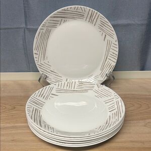 Corelle Everyday Expressions Glass Geometrica 7.5" Salad/Snack Plates set of 7